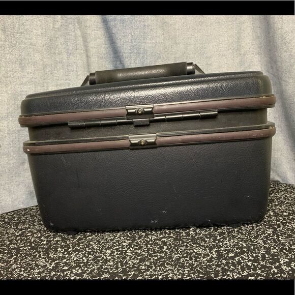 Vintage Samsonite Silhouette Train Case  - Picture 10 of 15